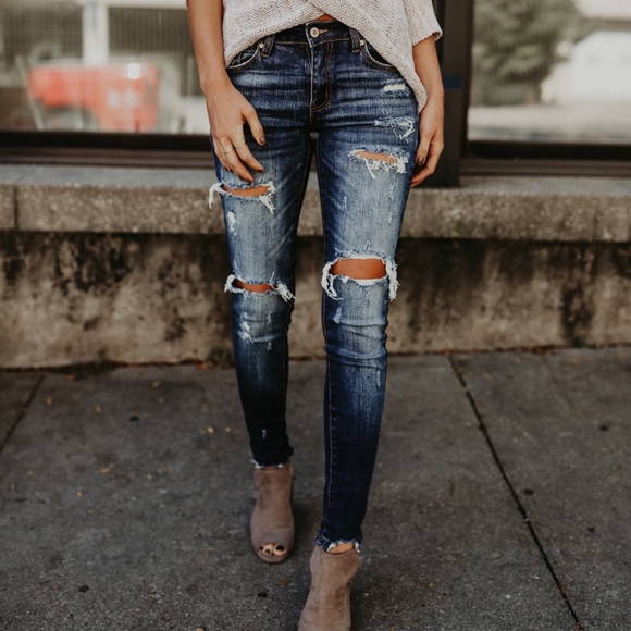 KanCan Denim - Universal Distressed Skinny Jeans